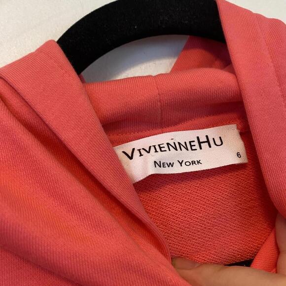 VIVIENNE HU neon pink cropped hoodie - Picture 2 of 5